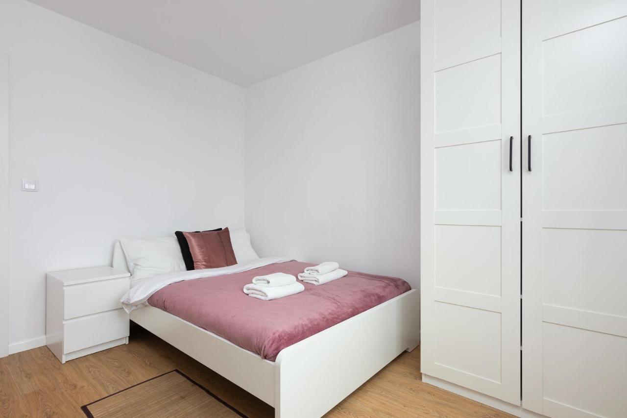 Family Apartment Nearto Old Town Vermelo By Neartopl Krasków Exterior foto